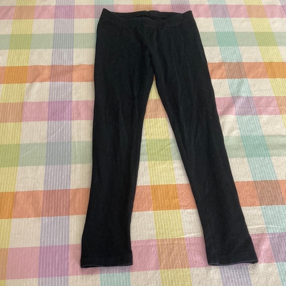 Cat & Jack Other - Cat & Jack medium size 7/8 solid black leggings